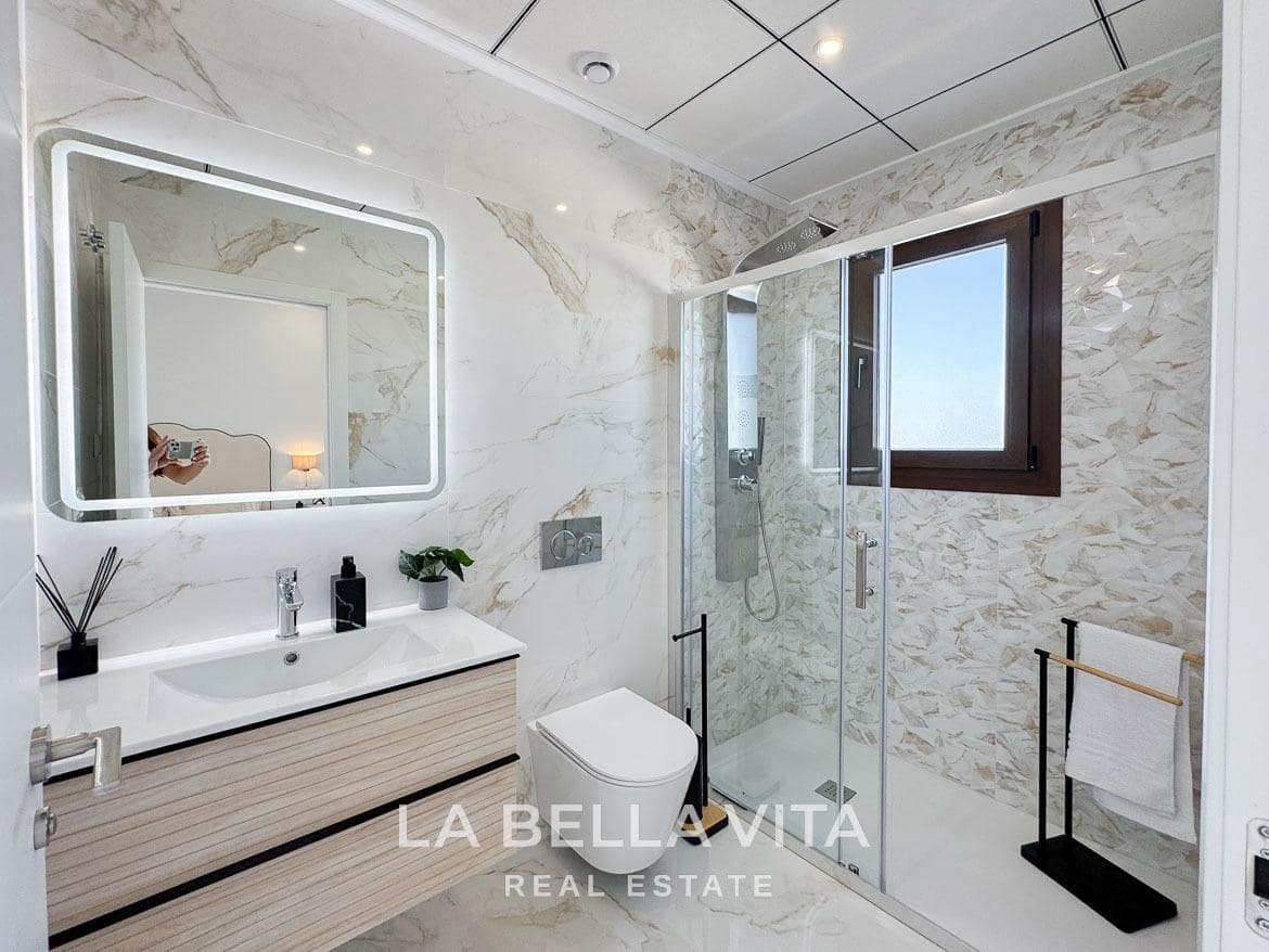 3 sypialnia Willa na sprzedaż w Polop z basenem garażem - 598 000 € (Ref: 9452839)