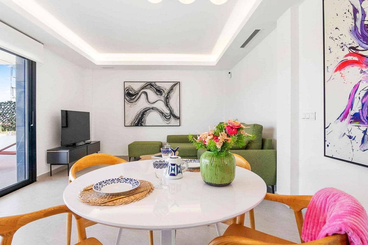 3 makuuhuone Huvila myytävänä paikassa Benijofar mukana uima-altaan - 549 000 € (Ref: 9452840)