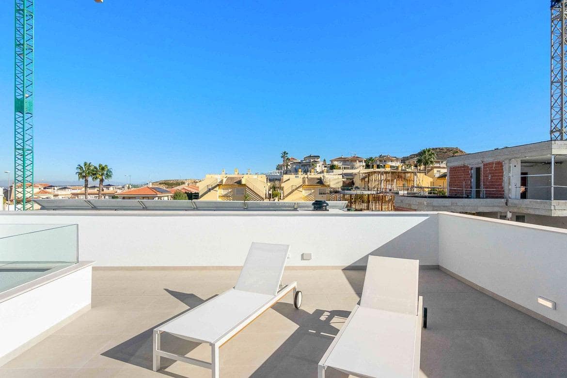 3 makuuhuone Huvila myytävänä paikassa Benijofar mukana uima-altaan - 549 000 € (Ref: 9452840)