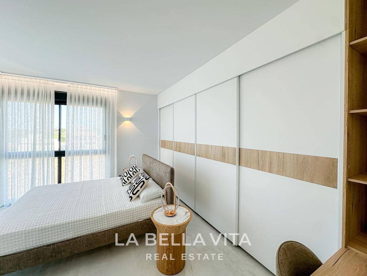 6 bedroom Villa for sale in Orihuela with pool garage - € 1,780,000 (Ref: 9533909)