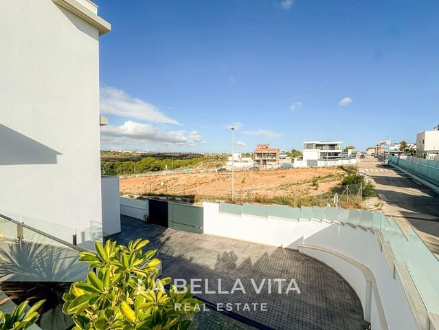6 soveværelse Villa til salg i Los Balcones - Los Altos, Orihuela med swimmingpool garage - € 1.780.000 (Ref: 9533909)
