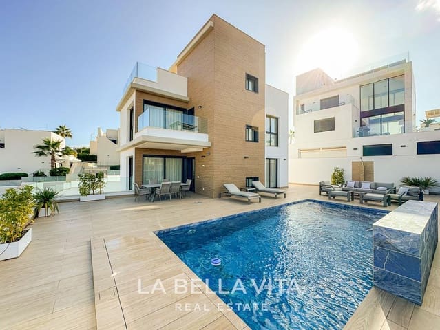 6 soveværelse Villa til salg i Los Balcones - Los Altos, Orihuela med swimmingpool garage - € 1.780.000 (Ref: 9533909)