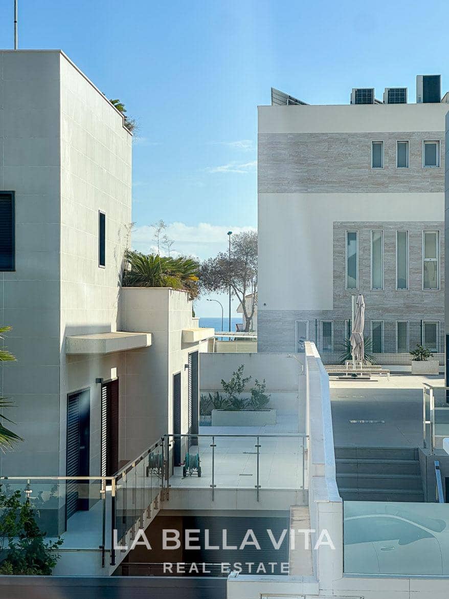6 soverom Villa til salgs i Orihuela med svømmebasseng garasje - € 1 780 000 (Ref: 9533909)