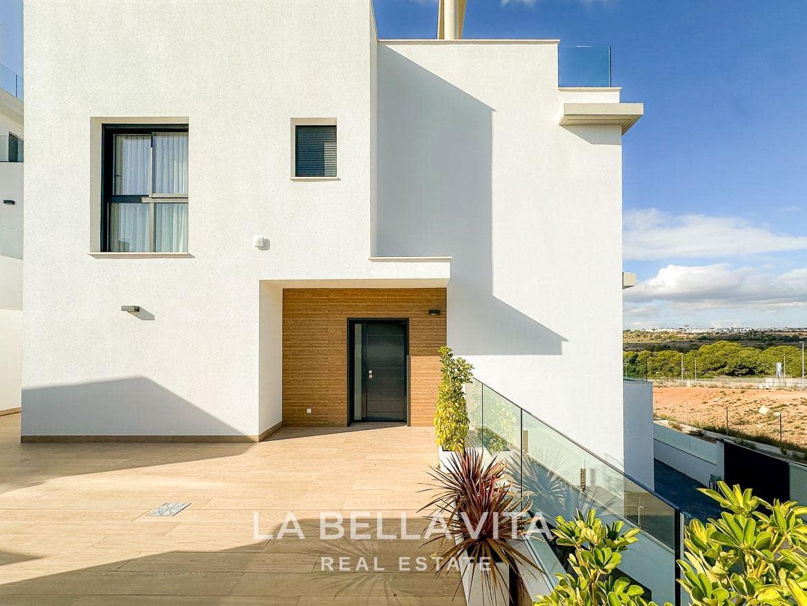 6 soverom Villa til salgs i Orihuela med svømmebasseng garasje - € 1 780 000 (Ref: 9533909)
