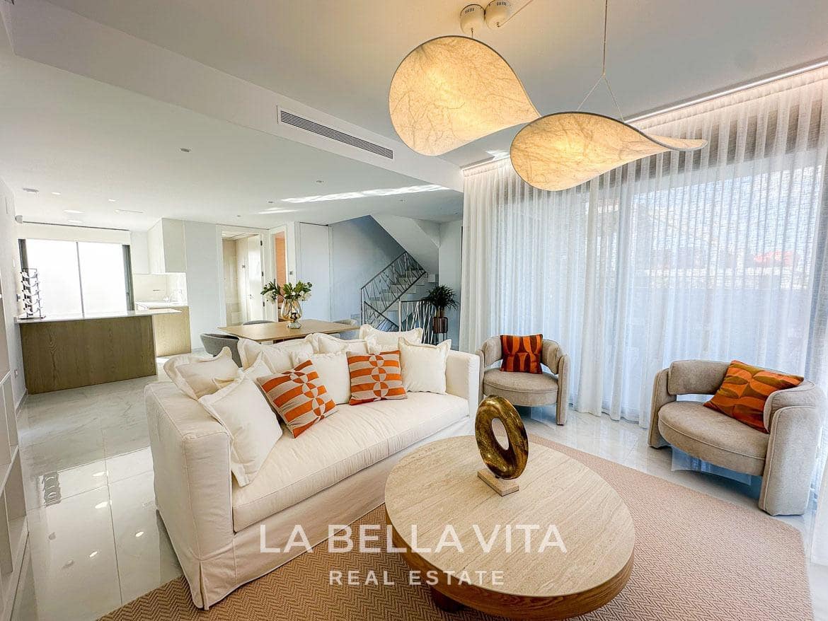 6 soverom Villa til salgs i Orihuela med svømmebasseng garasje - € 1 780 000 (Ref: 9533909)