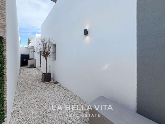 2 sypialnia Willa na sprzedaż w San Fulgencio z basenem - 367 900 € (Ref: 9630277)