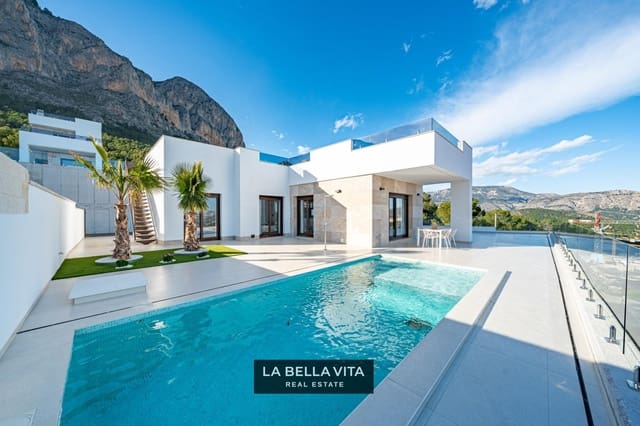 3 bedroom Villa for sale in Polop with pool - € 649,000 (Ref: 9640392)