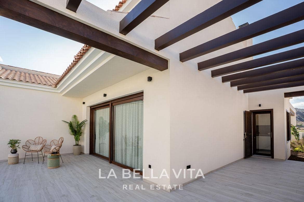 3 bedroom Villa for sale in Algorfa with pool - € 555,000 (Ref: 9762142)
