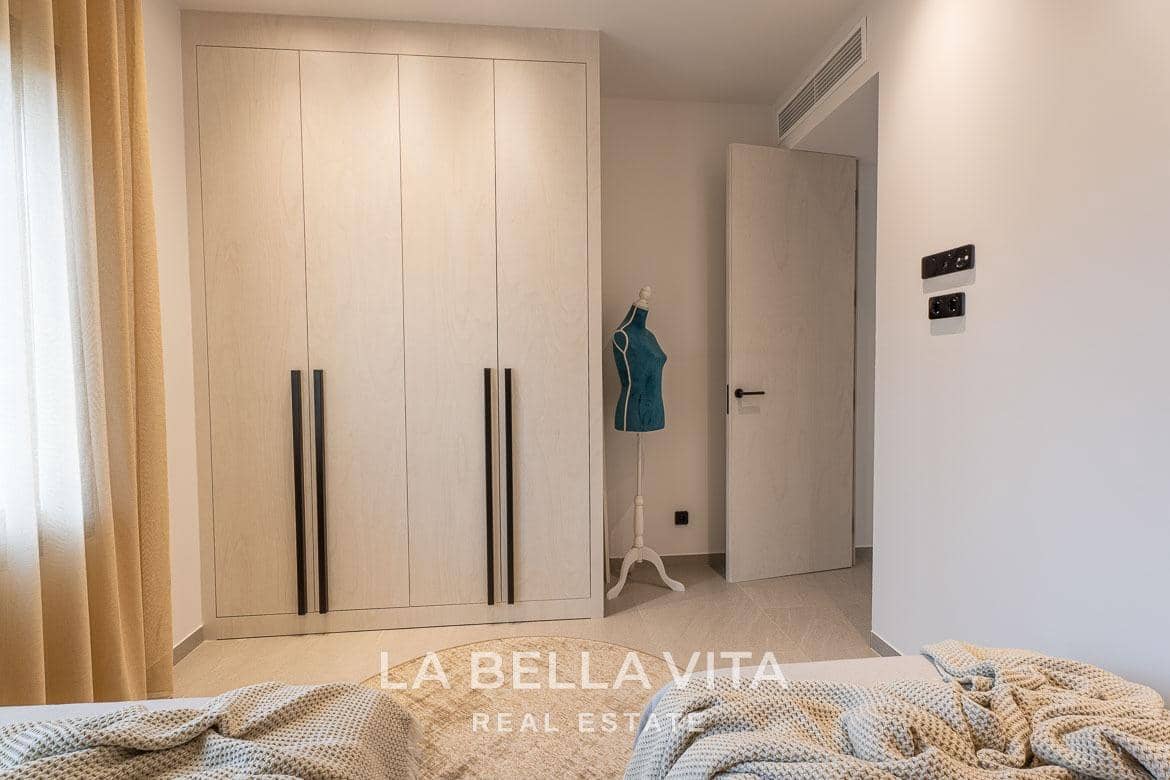 3 bedroom Villa for sale in Algorfa with pool - € 555,000 (Ref: 9762142)