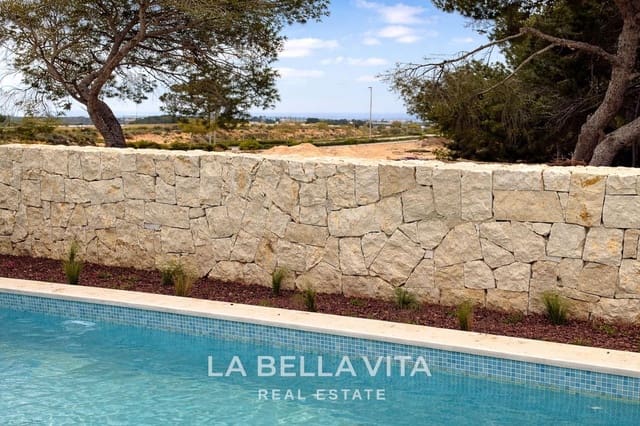 3 slaapkamer Villa te koop in Pinar de Campoverde, Pilar de la Horadada met zwembad garage - € 499.000 (Ref: 9762143)