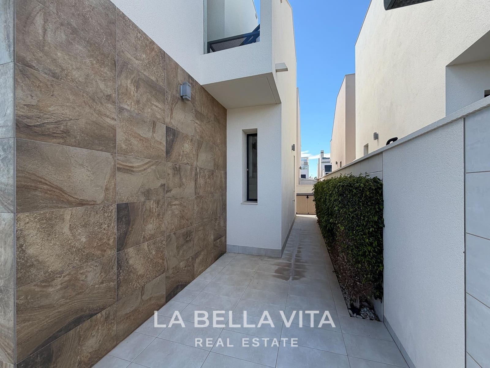 3 soverom Villa til salgs i Ciudad Quesada med svømmebasseng - € 399 000 (Ref: 9808167)