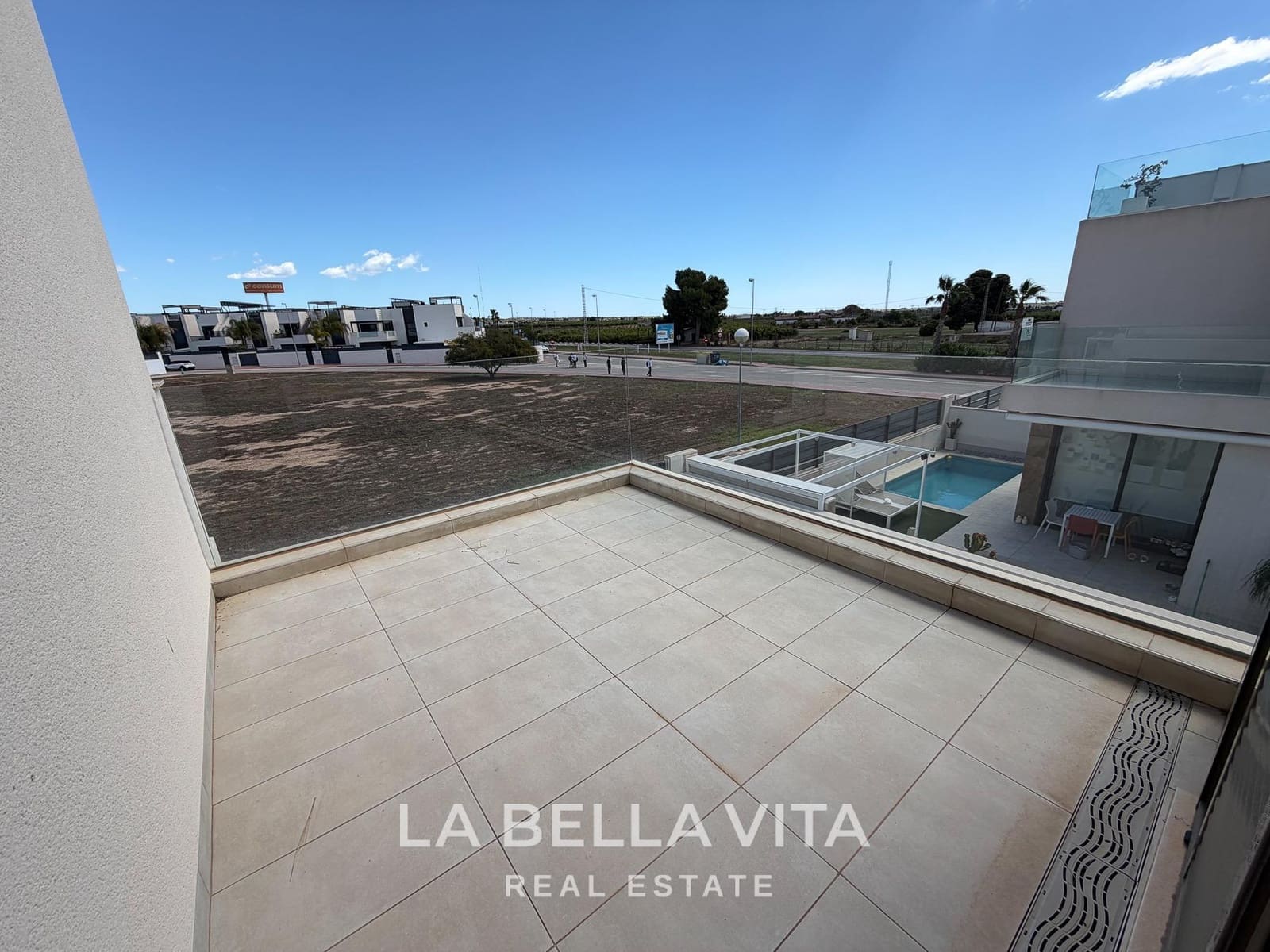 3 soverom Villa til salgs i Ciudad Quesada med svømmebasseng - € 399 000 (Ref: 9808167)