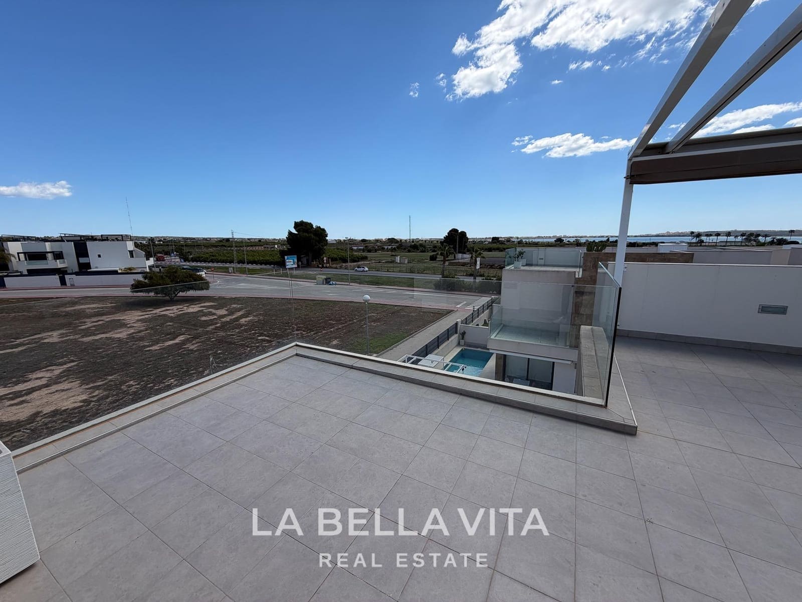 3 soverom Villa til salgs i Ciudad Quesada med svømmebasseng - € 399 000 (Ref: 9808167)