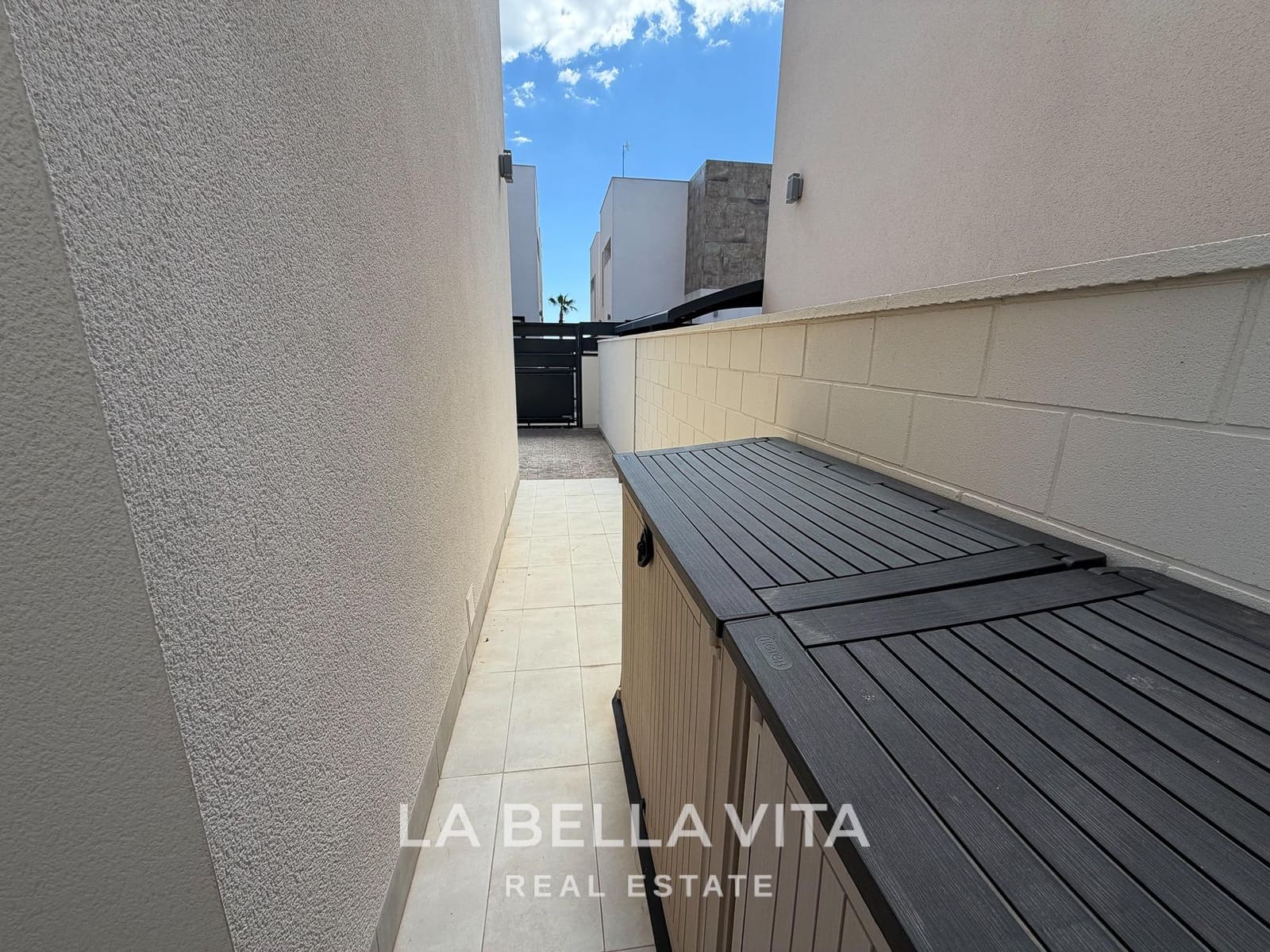 3 soverom Villa til salgs i Ciudad Quesada med svømmebasseng - € 399 000 (Ref: 9808167)