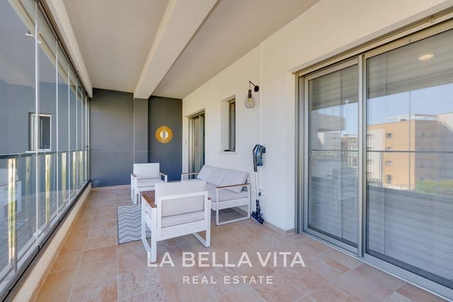 3 quarto Apartamento para venda em Villamartin, Orihuela com piscina garagem - 299 000 € (Ref: 9812289)