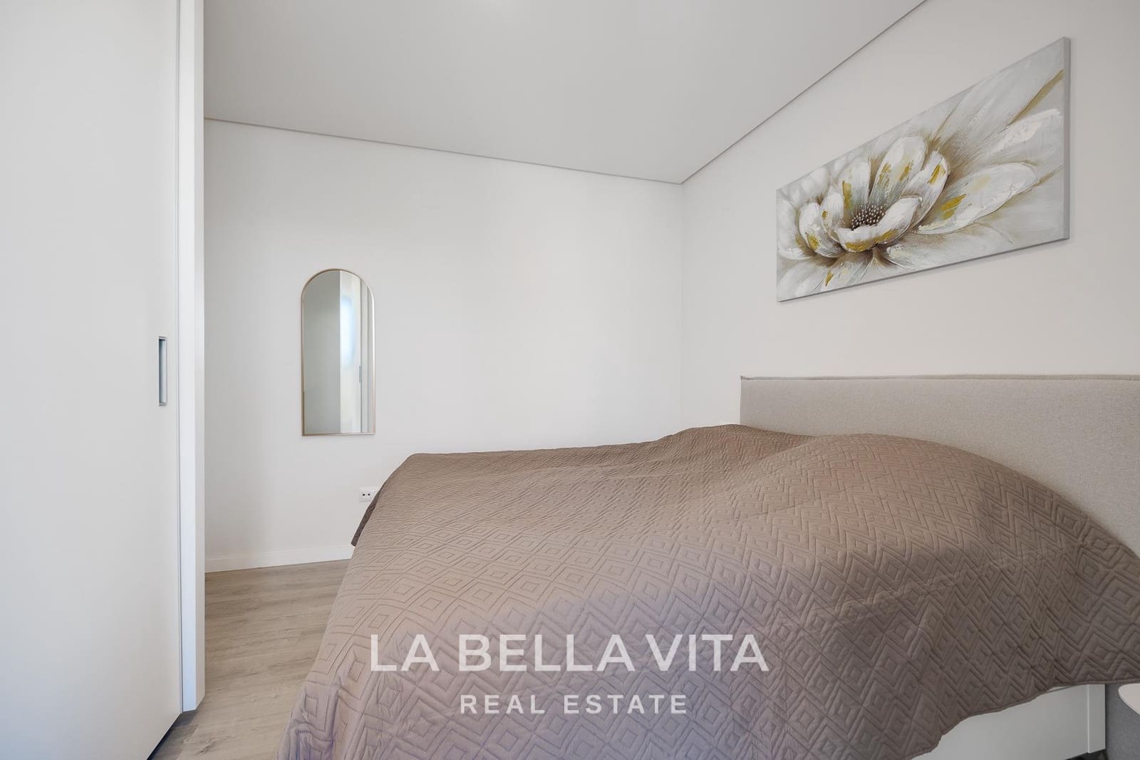 3 quarto Apartamento para venda em Villamartin com piscina garagem - 299 000 € (Ref: 9812289)