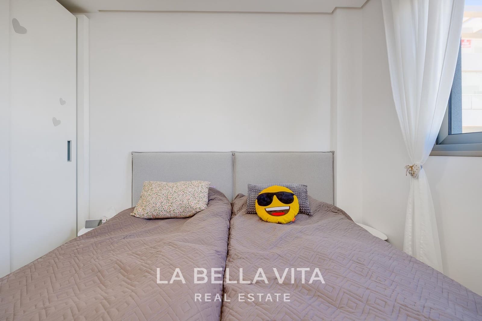 3 quarto Apartamento para venda em Villamartin com piscina garagem - 299 000 € (Ref: 9812289)
