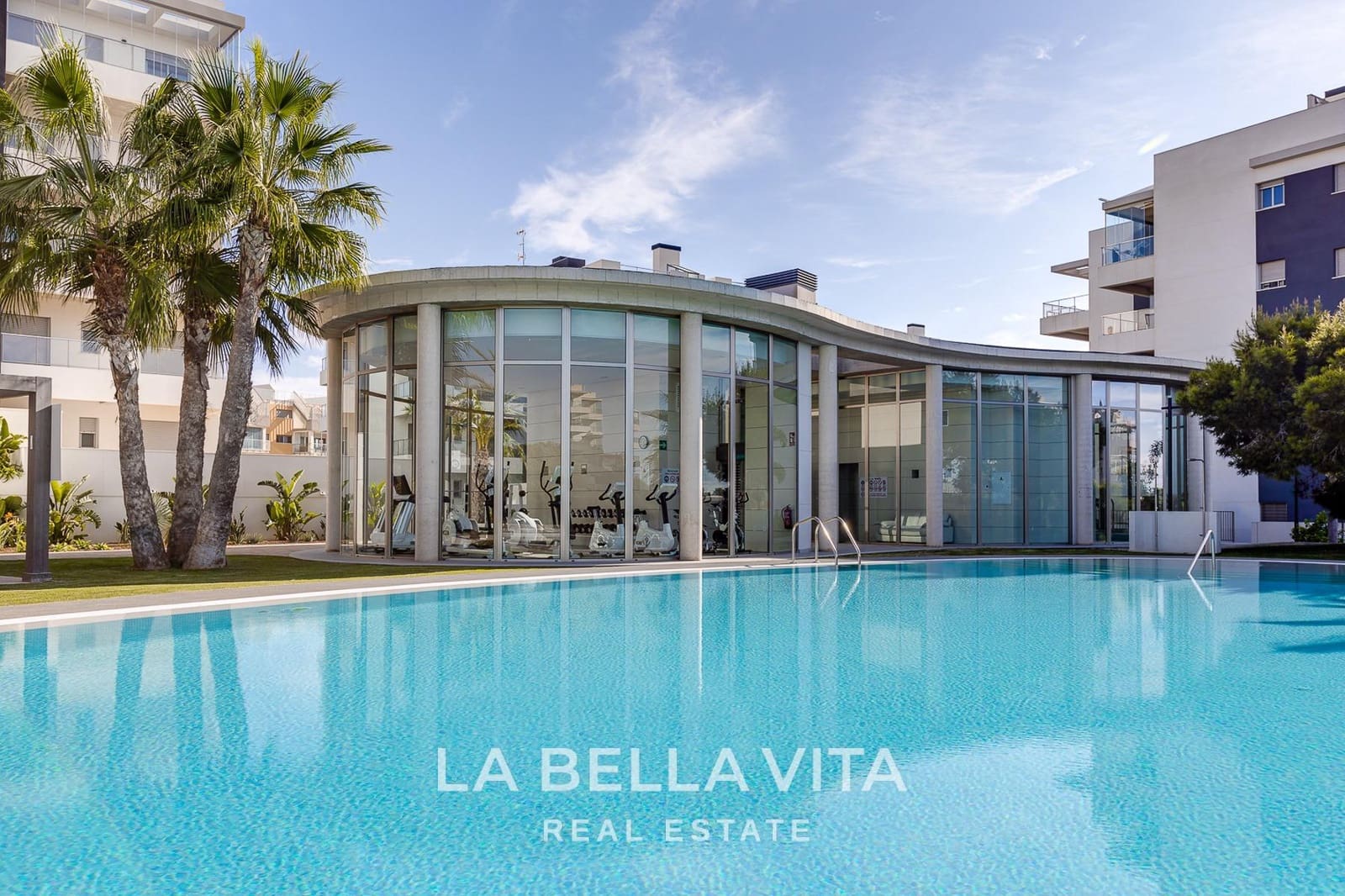 3 quarto Apartamento para venda em Villamartin com piscina garagem - 299 000 € (Ref: 9812289)