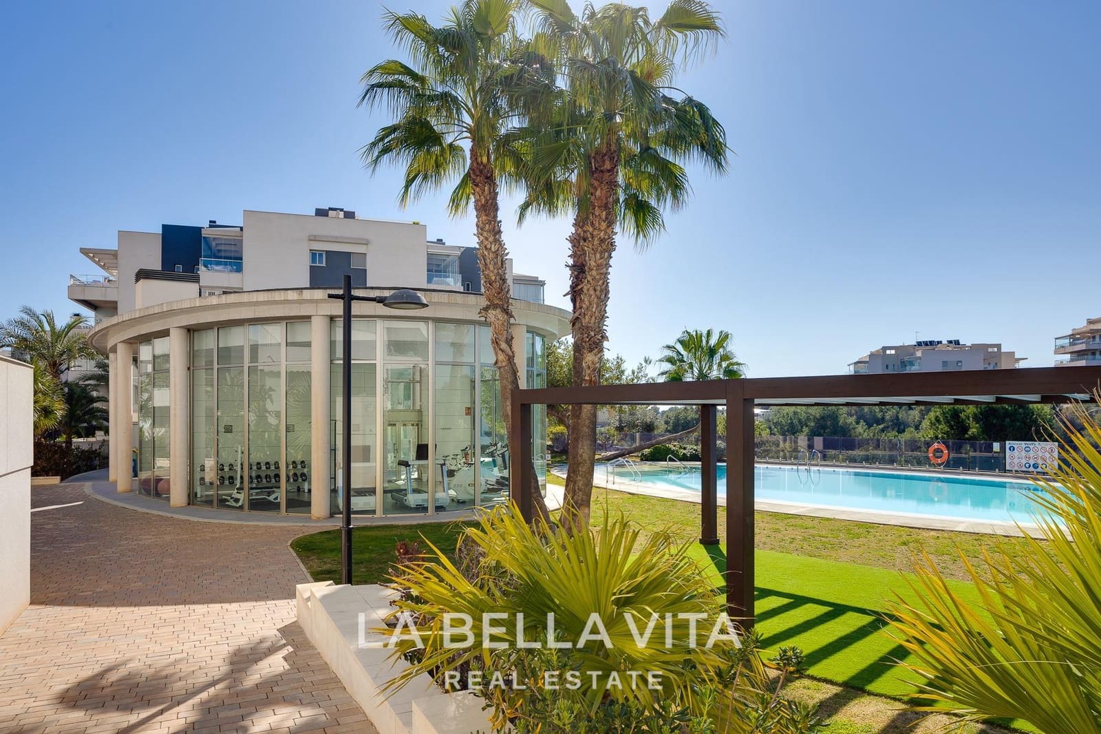 3 quarto Apartamento para venda em Villamartin com piscina garagem - 299 000 € (Ref: 9812289)