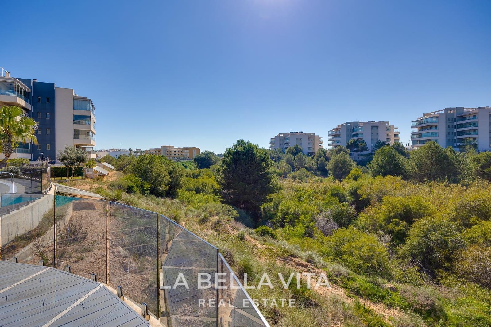 3 quarto Apartamento para venda em Villamartin com piscina garagem - 299 000 € (Ref: 9812289)