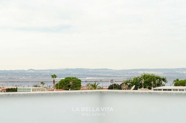 3 chambre Villa/Maison à vendre à El Limonar, Torrevieja avec piscine - 424 000 € (Ref: 9900215)