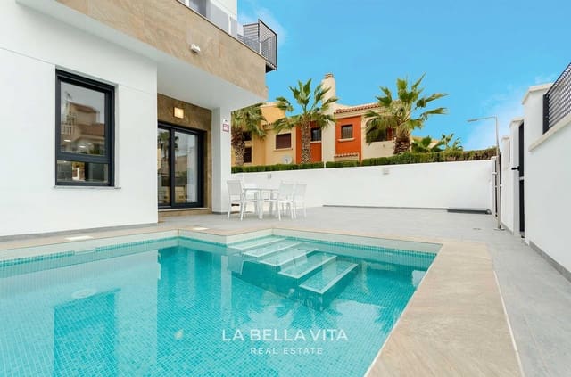 3 chambre Villa/Maison à vendre à El Limonar, Torrevieja avec piscine - 424 000 € (Ref: 9900215)