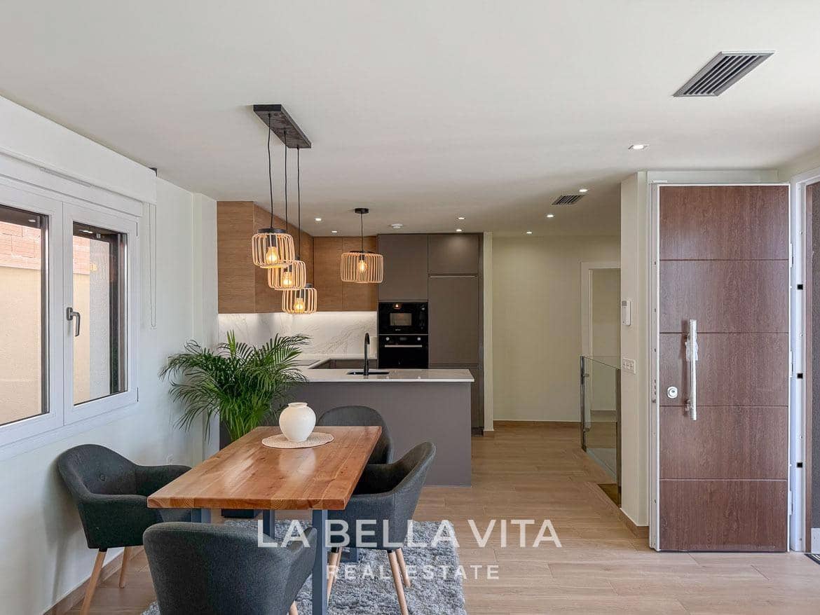 3 soverom Villa til salgs i Rojales med svømmebasseng - € 550 000 (Ref: 9900217)