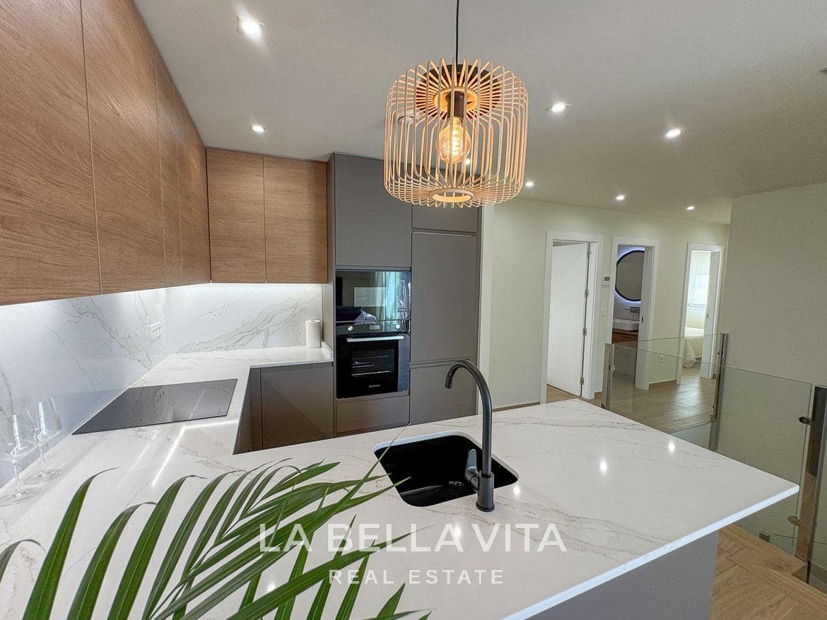 3 soverom Villa til salgs i Rojales med svømmebasseng - € 550 000 (Ref: 9900217)