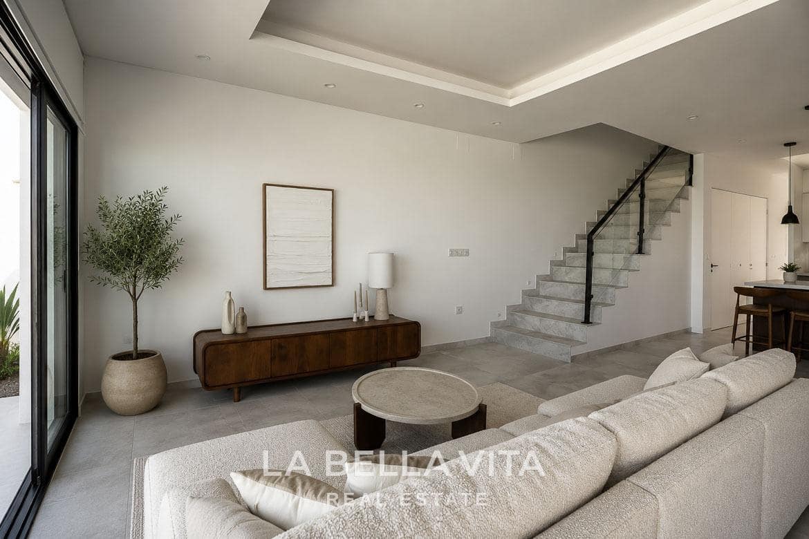 3 bedroom Villa for sale in Aguas Nuevas with pool - € 499,900 (Ref: 9900218)