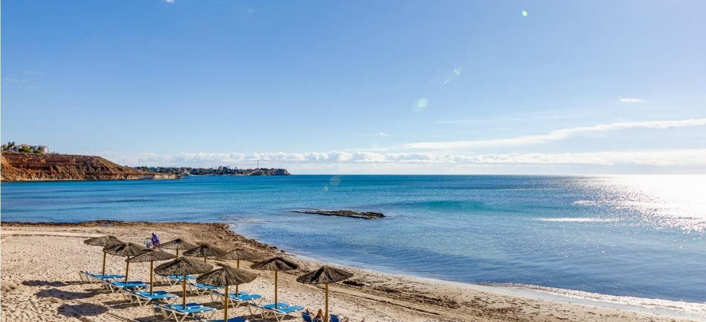 3 bedroom Apartment for rent in Torrevieja with garage - € 1,300 (Ref: 10000483)
