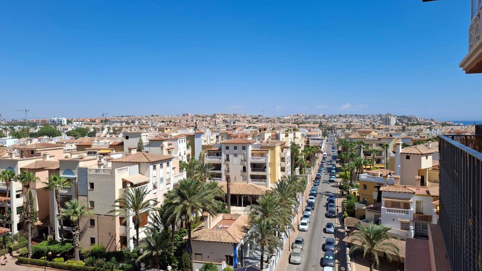 2 slaapkamer Appartement te koop in Torrevieja met zwembad - € 254.000 (Ref: 10000485)