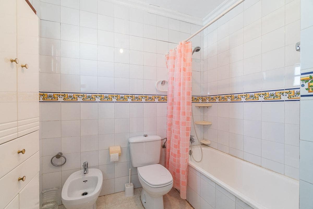 1 soverom Leilighet til salgs i Torrevieja med svømmebasseng - € 149 000 (Ref: 10000486)