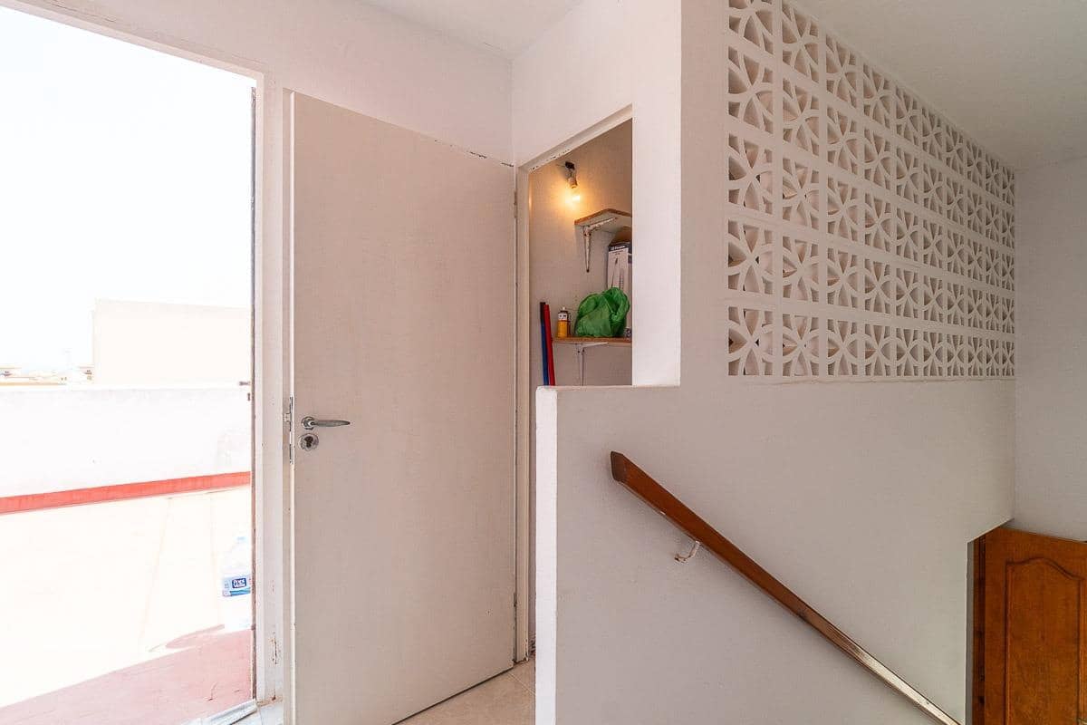 1 soverom Leilighet til salgs i Torrevieja med svømmebasseng - € 149 000 (Ref: 10000486)