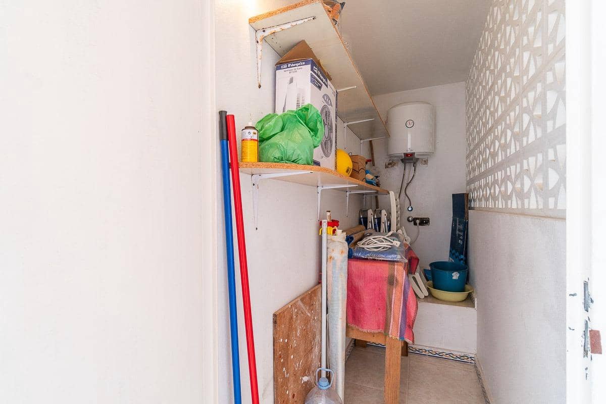 1 soverom Leilighet til salgs i Torrevieja med svømmebasseng - € 149 000 (Ref: 10000486)