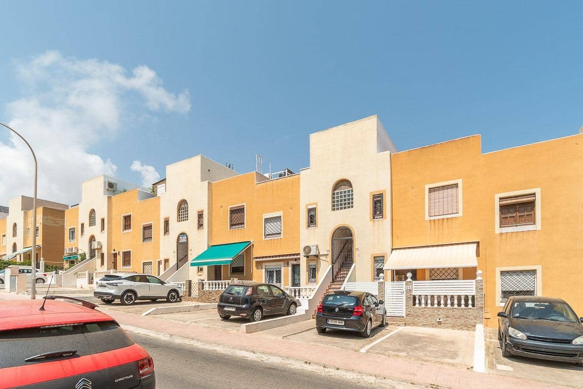 1 soverom Leilighet til salgs i Torrevieja med svømmebasseng - € 149 000 (Ref: 10000486)