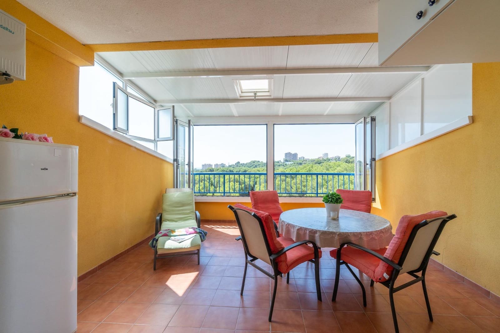 2 soveværelse Lejlighed til salg i Orihuela Costa med swimmingpool - € 215.000 (Ref: 10004136)