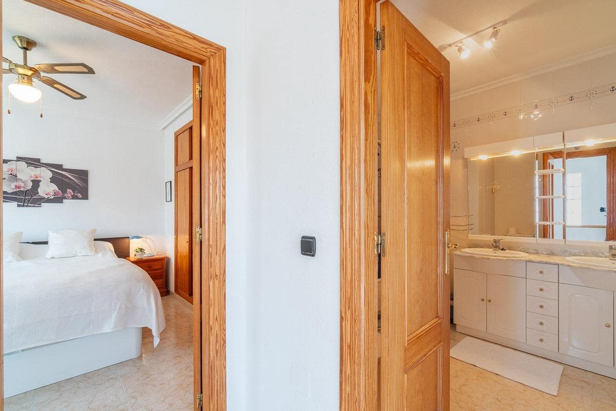 2 sypialnia Willa na sprzedaż w Playa Flamenca z basenem - 264 000 € (Ref: 10005787)