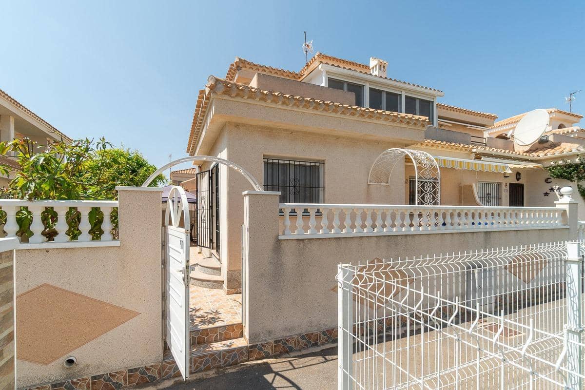 2 sypialnia Willa na sprzedaż w Playa Flamenca z basenem - 264 000 € (Ref: 10005787)