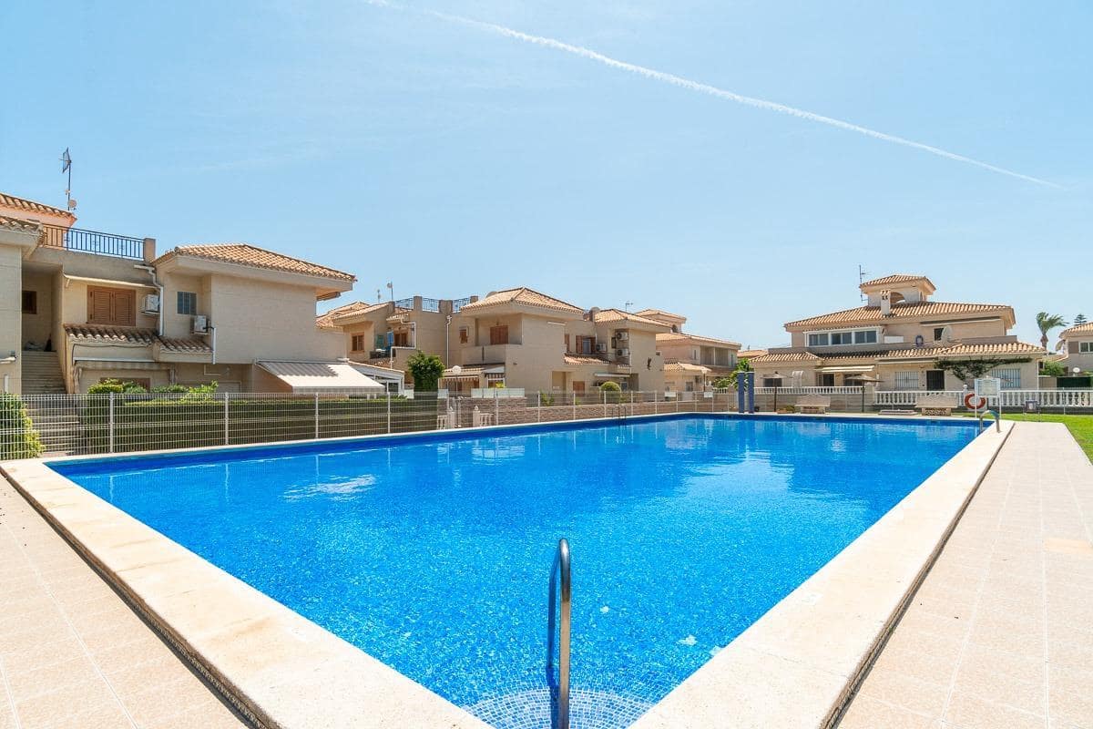 2 sypialnia Willa na sprzedaż w Playa Flamenca z basenem - 264 000 € (Ref: 10005787)