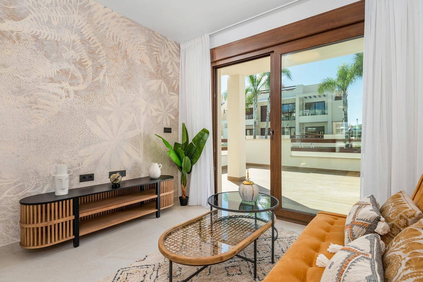 Bungalow de 2 habitaciones en Los Balcones en venta con piscina - 265.000 € (Ref: 10005789)