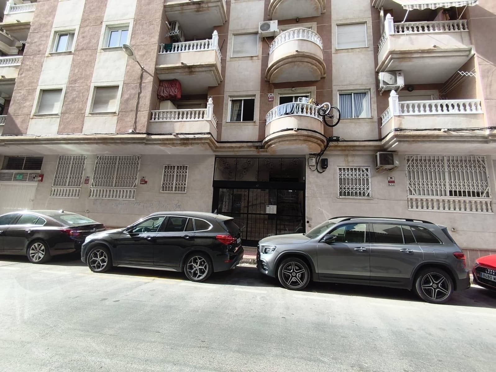 2 soveværelse Lejlighed til leje i Torrevieja - € 780 (Ref: 10009275)