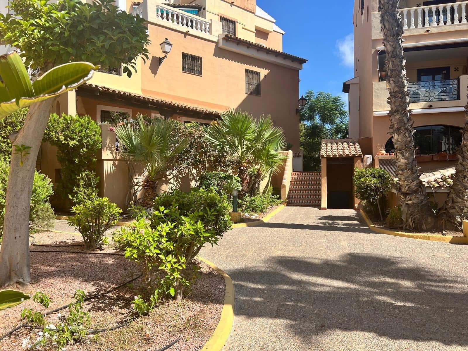 2 soverom Leilighet til salgs i Torrevieja - € 230 000 (Ref: 10011622)