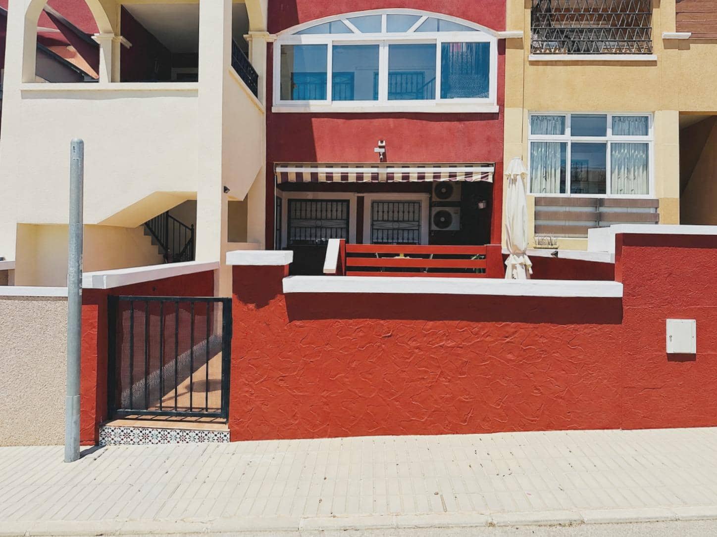 2 bedroom Bungalow for sale in Los Altos with pool - € 183,500 (Ref: 10011623)
