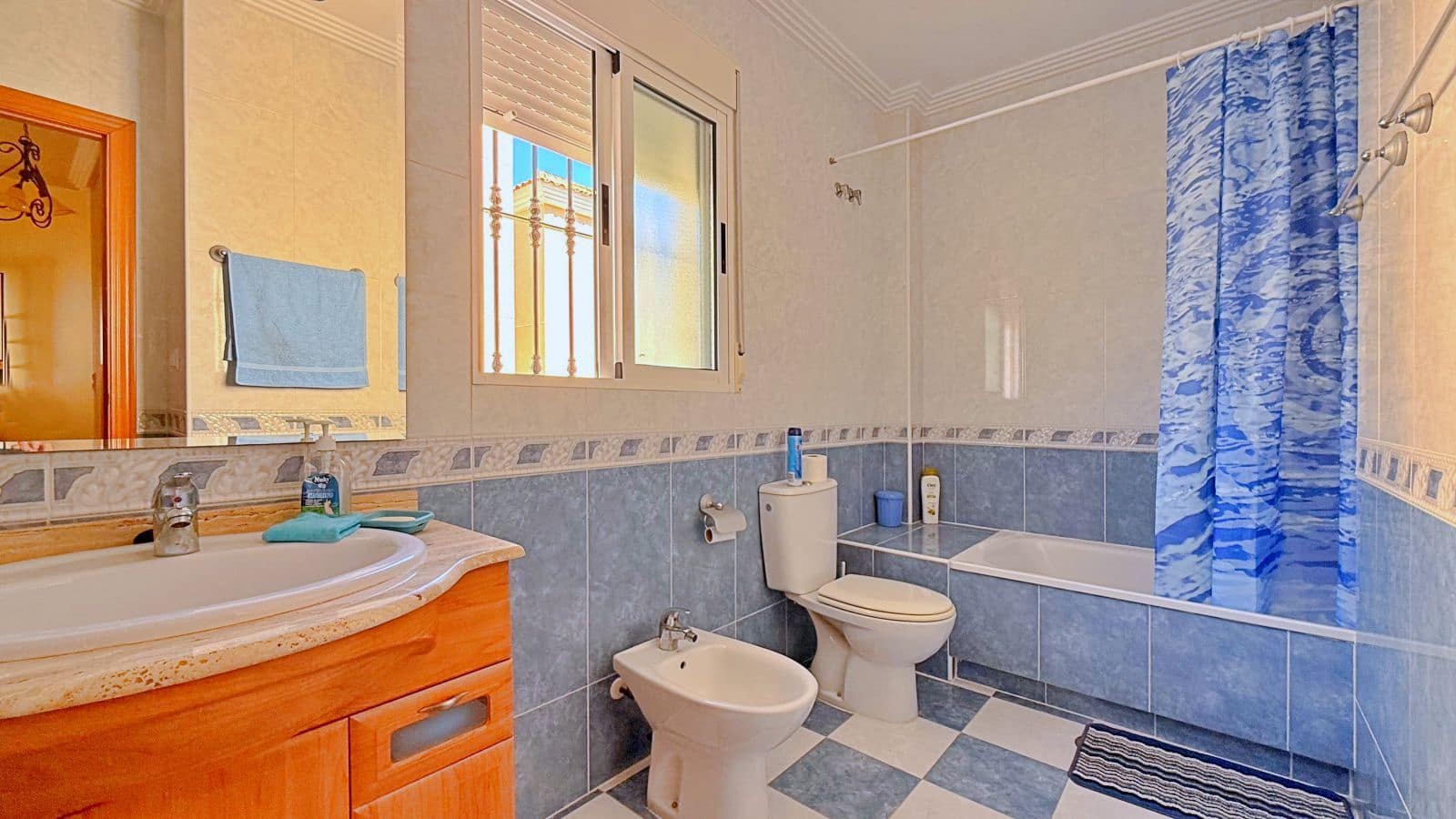 4 bedroom Villa for sale in Orihuela - € 379,000 (Ref: 10015779)