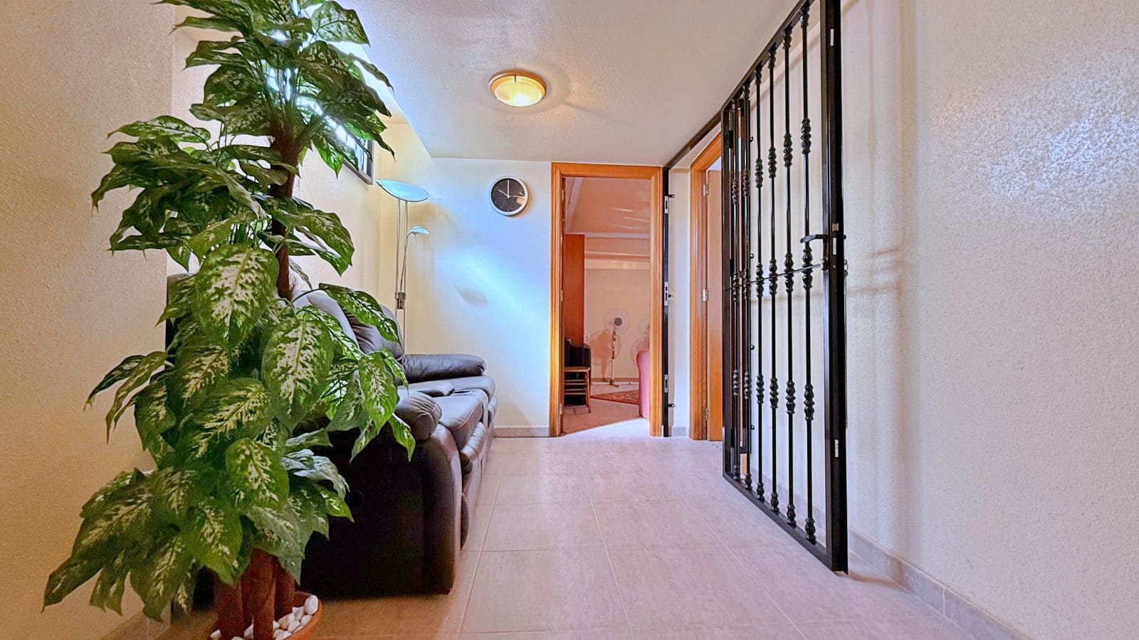 4 bedroom Villa for sale in Orihuela - € 379,000 (Ref: 10015779)