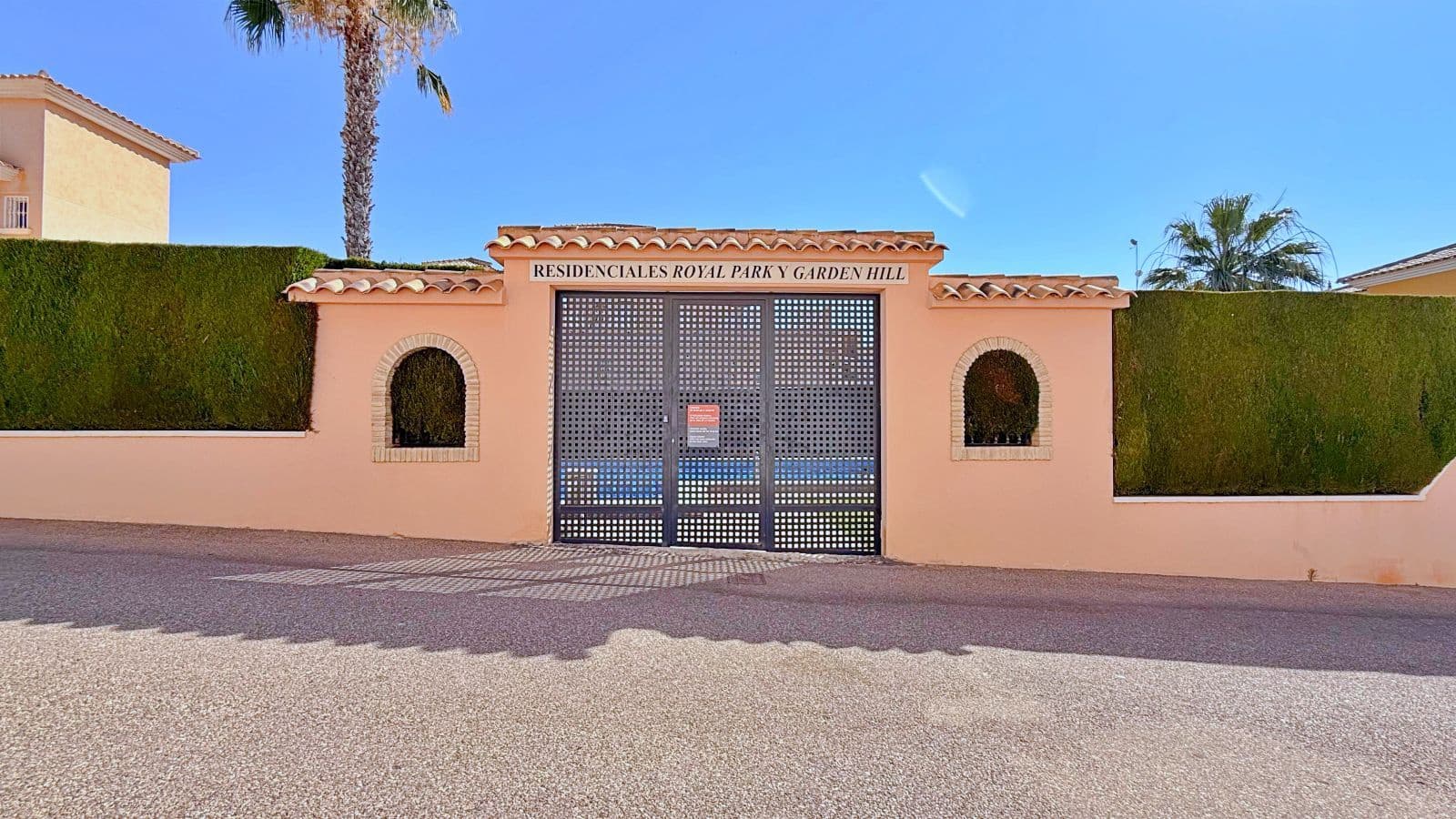 4 bedroom Villa for sale in Orihuela - € 379,000 (Ref: 10015779)