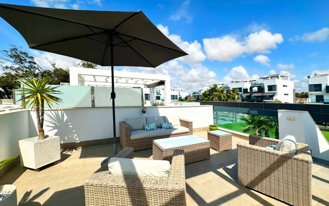 Apartamento de 2 habitaciones en El Raso en venta con piscina - 285.000 € (Ref: 10017685)