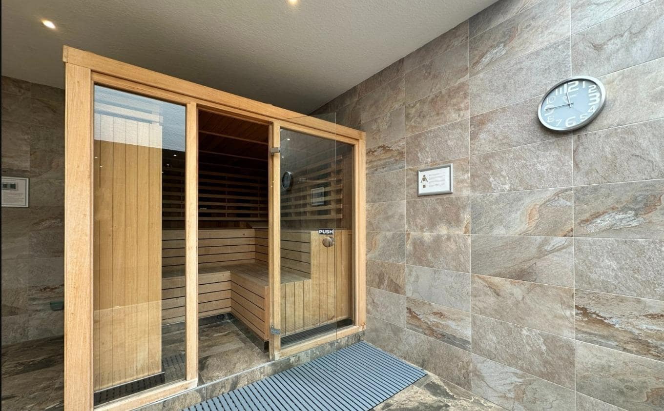 Apartamento de 2 habitaciones en El Raso en venta con piscina - 285.000 € (Ref: 10017685)