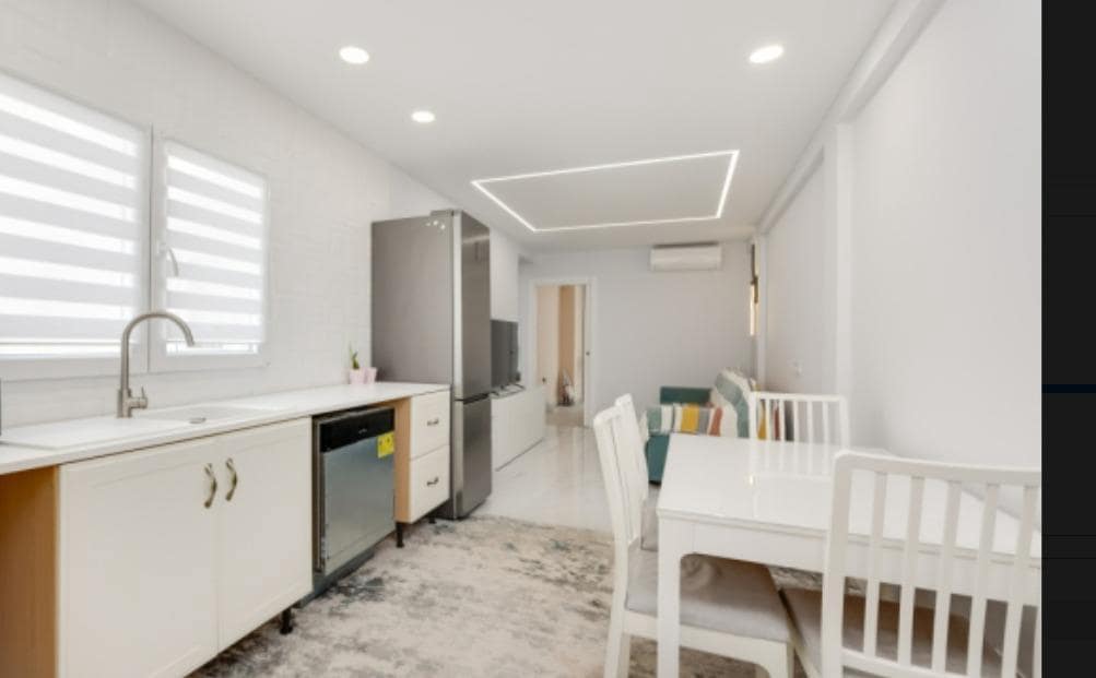 3 soveværelse Lejlighed til salg i Torrevieja - € 245.000 (Ref: 10017686)