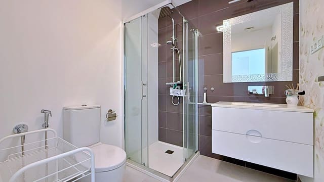 Apartamento de 3 habitaciones en Torre de la Horadada, Pilar de la Horadada en venta con piscina - 365.000 € (Ref: 10017687)